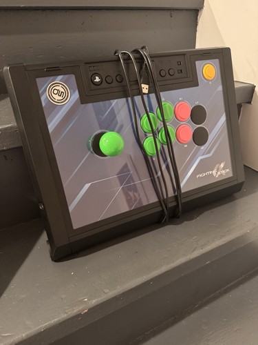 Hori alpha fighting - alpha, edge